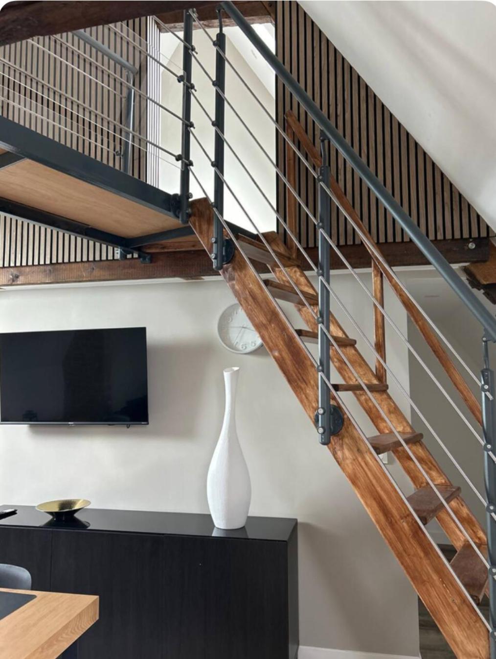 Appartement En Duplex Trevieres 3 Eme Etage Екстер'єр фото